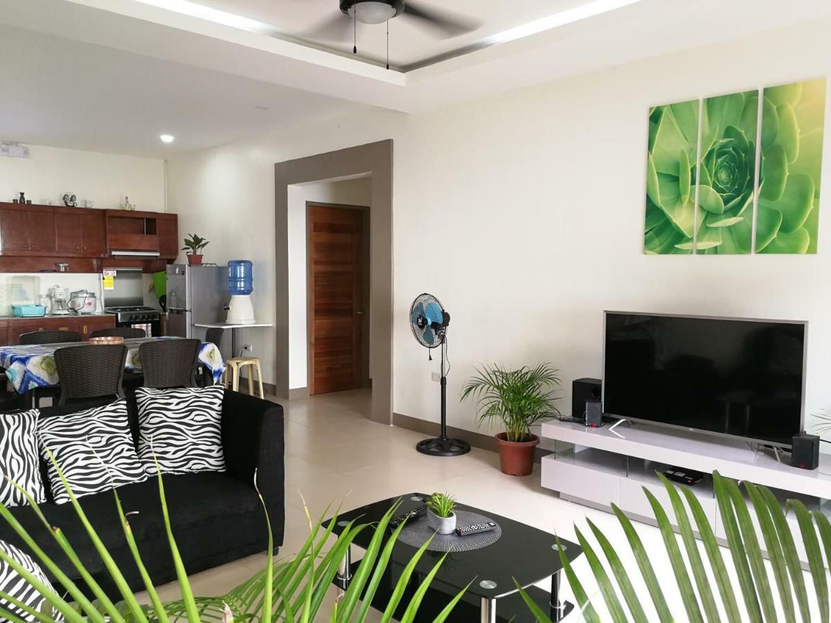 Oceanside 2 Bedroom House, 100Mbps Wifi Panglao Exterior photo